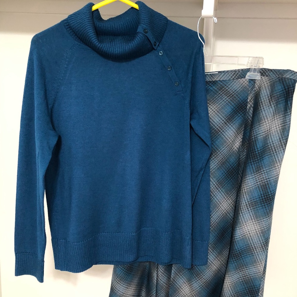 Pendleton matching sweater and skirt